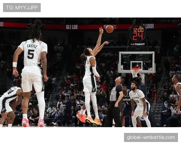 文班亚马本季篮下封锁效果显著,对手命中率仅48.1%,防守实力引关注 文班亚马本季篮下封锁效果显著,对手命中率仅48.1%,防守实力引关注